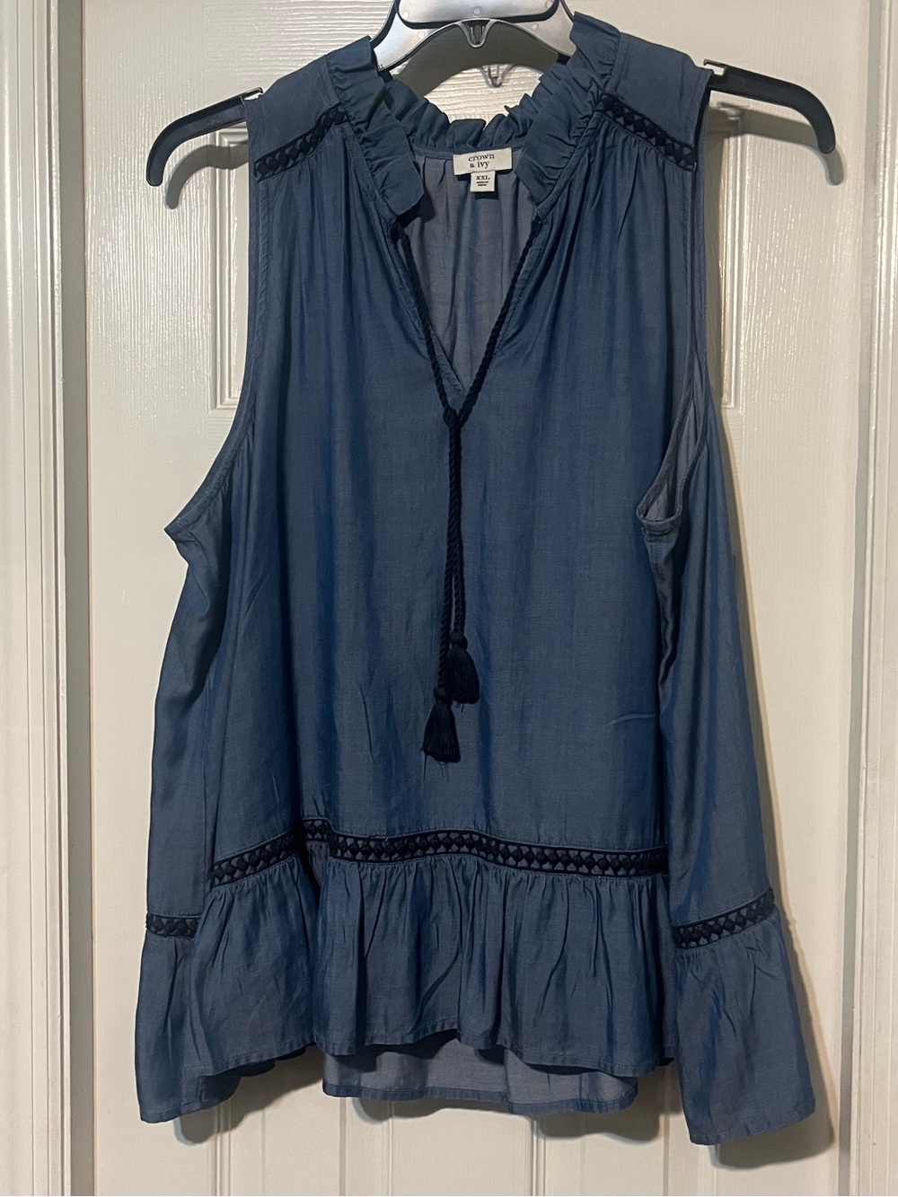 crown & ivy Navy Blue Sleeveless Tassel Ruffle Camisole